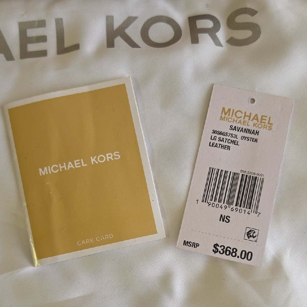 Michael Kors Savannah Large Satchel - Picture 14 of 15
